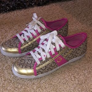 Guess shoes women’s size 8